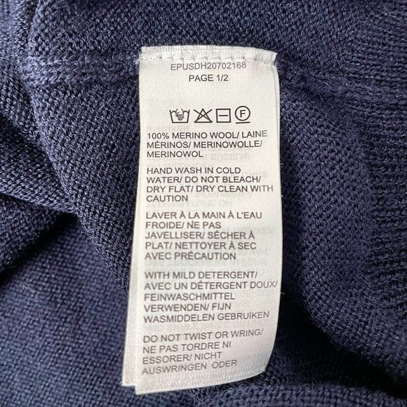 Men's Saks Fifth Avenue Extra Fine Merino Wool V Neck Sweater, Navy Blue, Size M - Picture 4 of 5